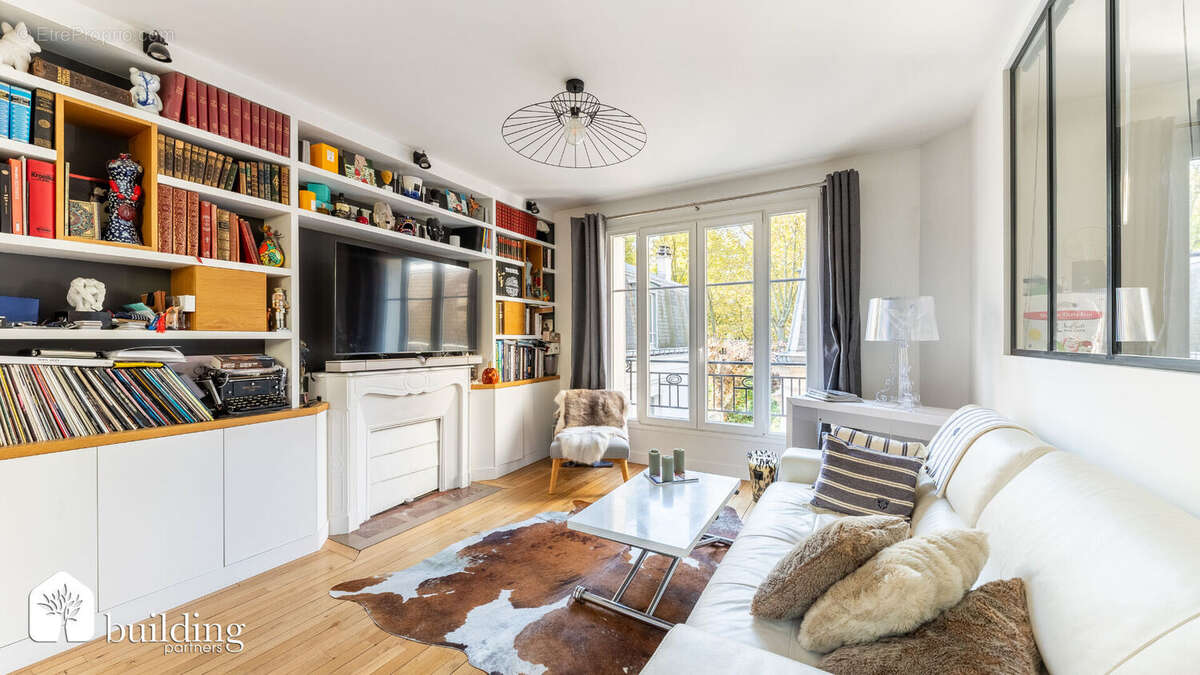 Appartement à LEVALLOIS-PERRET