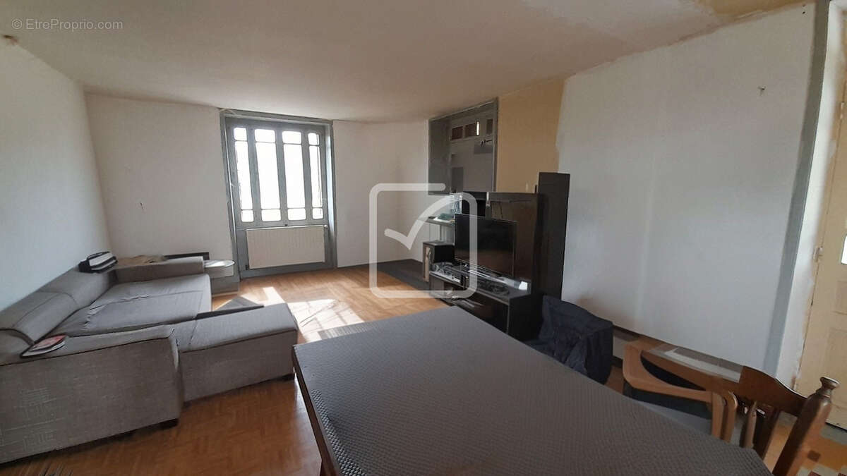 Maison à CRESSENSAC