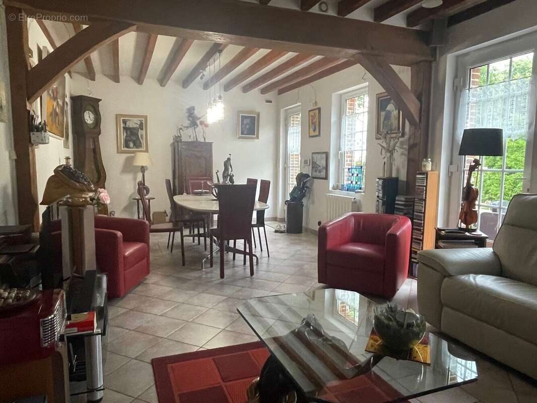 Maison à BEAUMONT-LE-ROGER