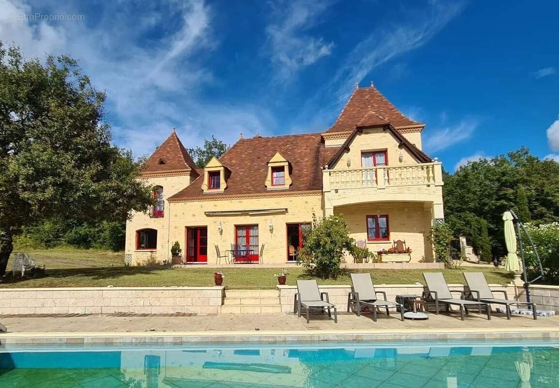 Maison à SARLAT-LA-CANEDA