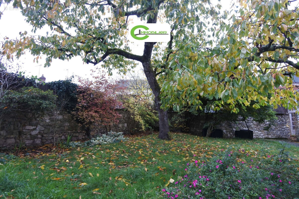 Maison à LA FERTE-BERNARD