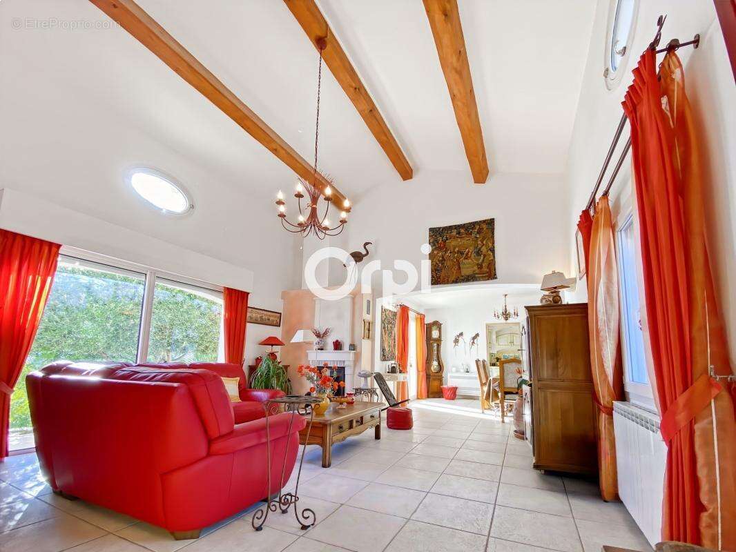 Maison à LA CADIERE-D&#039;AZUR