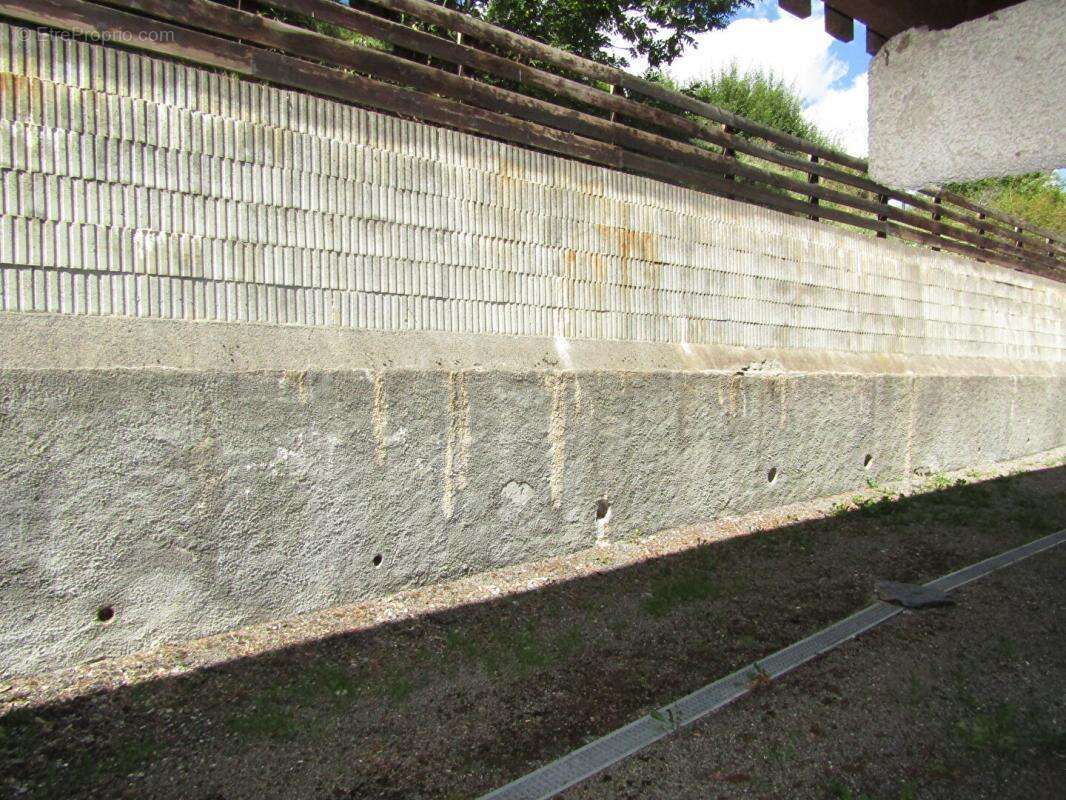 Appartement à UVERNET-FOURS