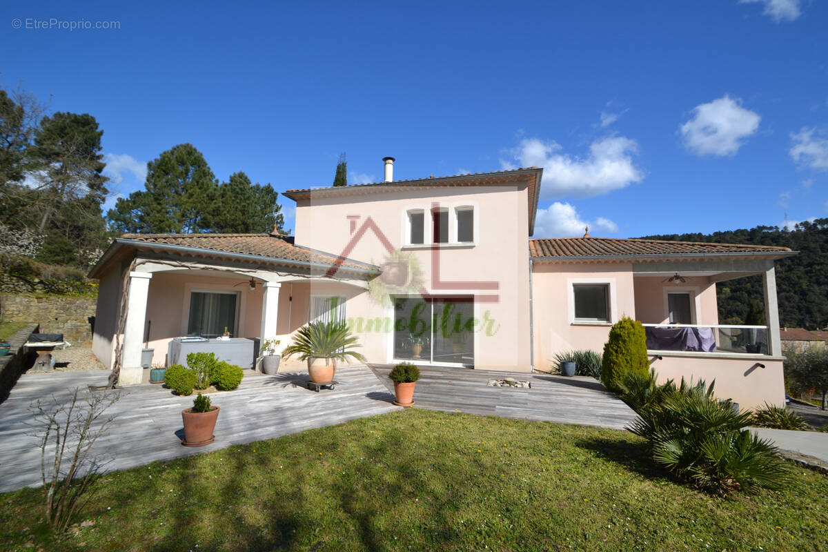 Maison à CHAMBONAS