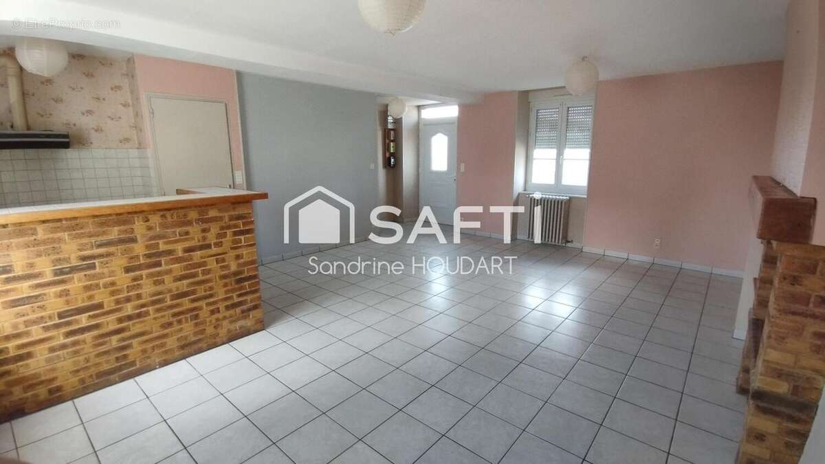 Photo 4 - Maison à LANDISACQ