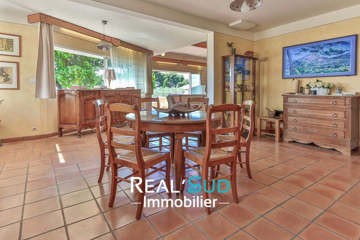 Maison à MARSEILLE-9E