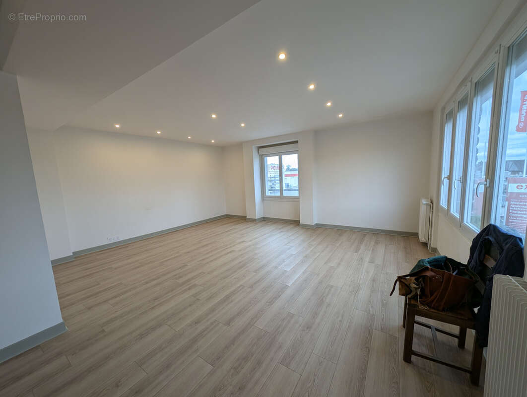 Appartement à LUBERSAC