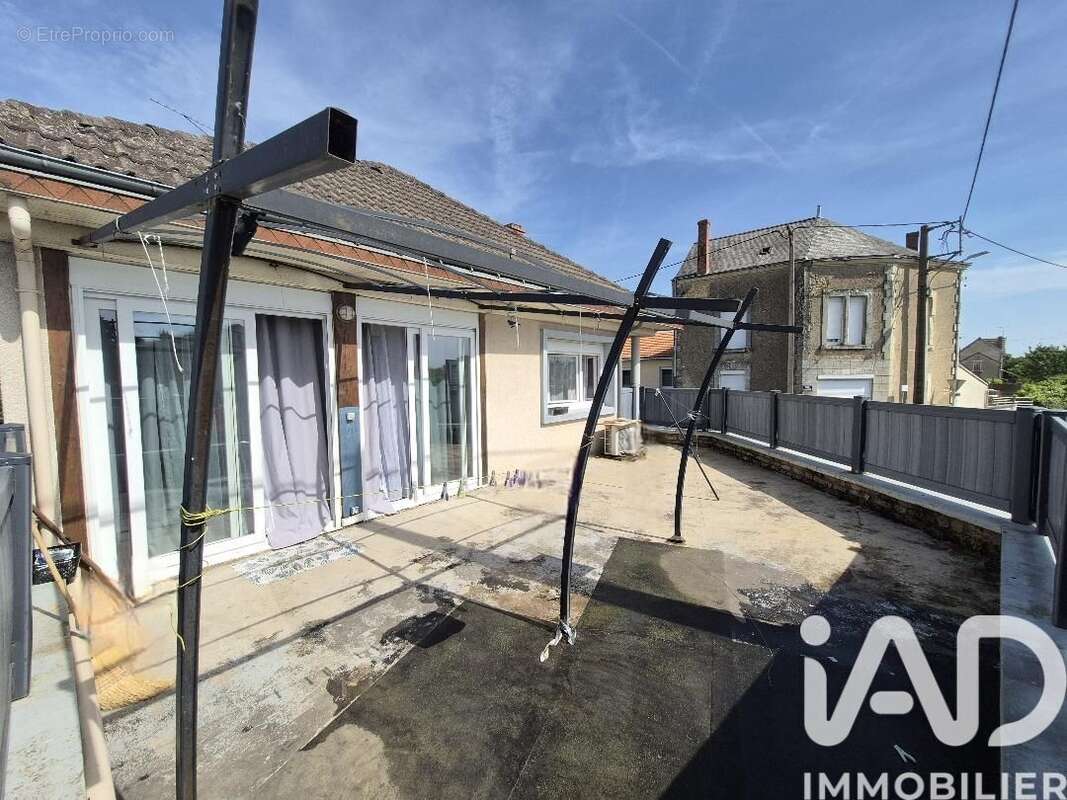 Photo 5 - Maison à THOUARS