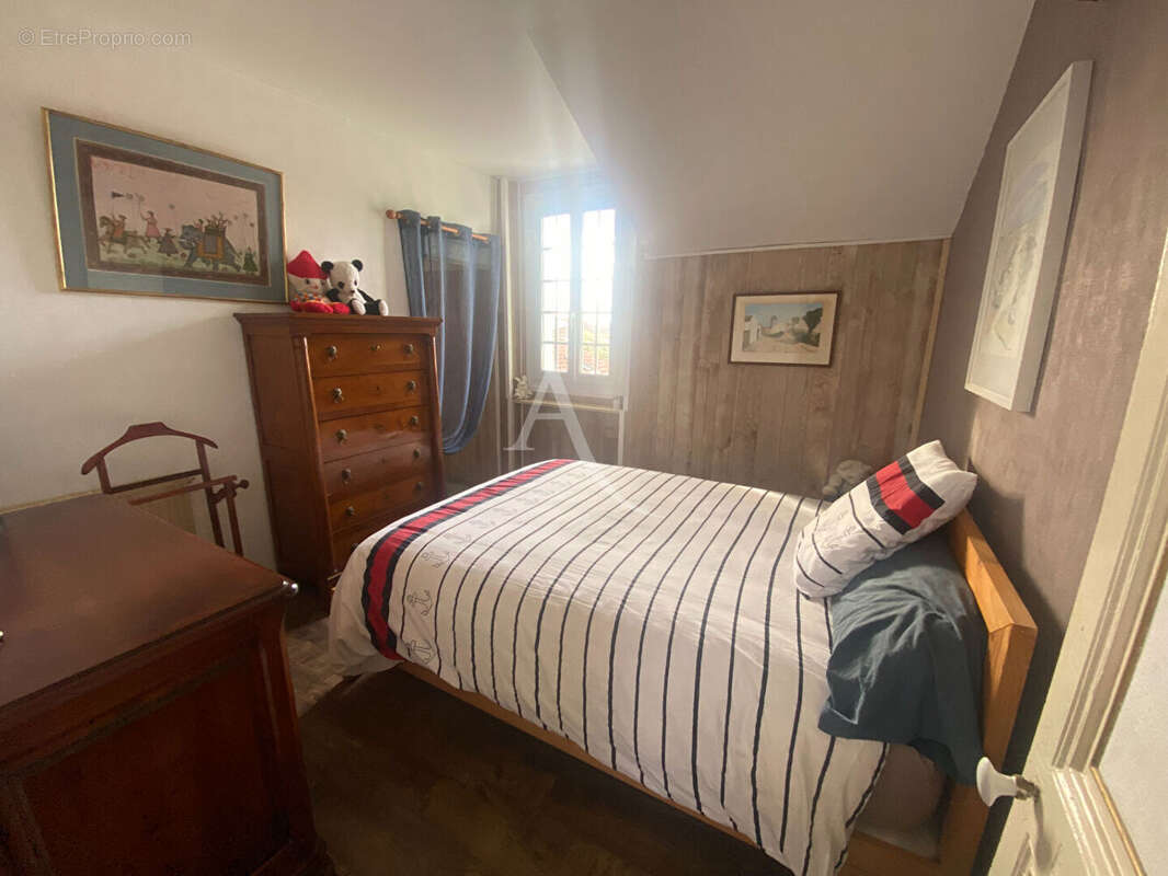 Maison à ROCHEFORT