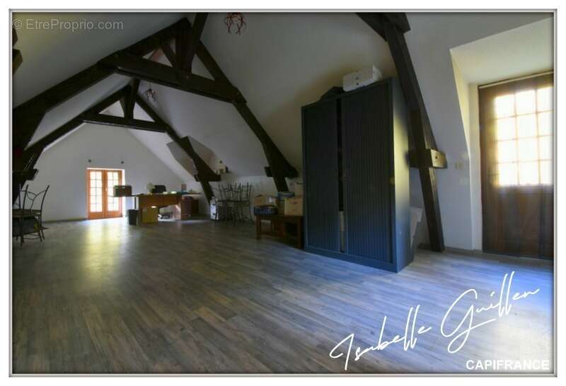 Maison à NERIS-LES-BAINS