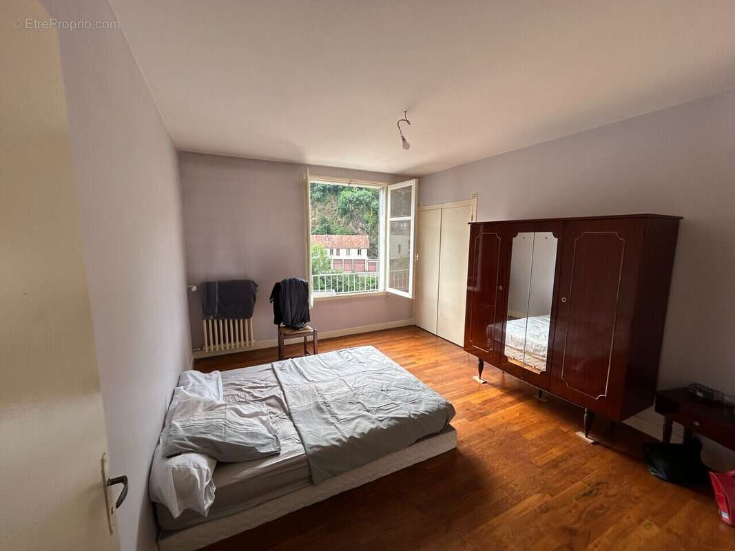 Appartement 94 m² à Tulle  - photo 4