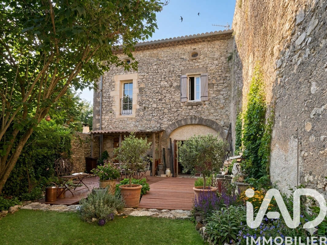 Photo 1 - Maison à LUSSAN