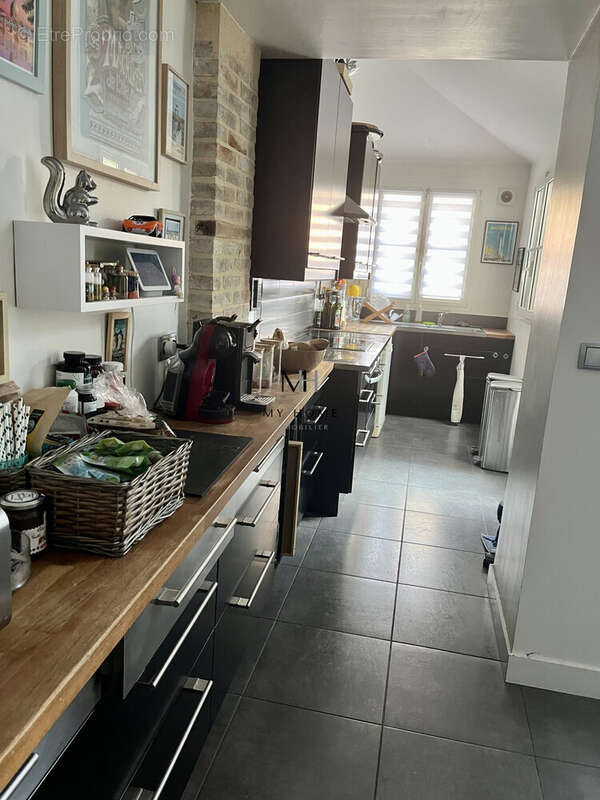 Maison 218 m² à Alencon  - photo 7