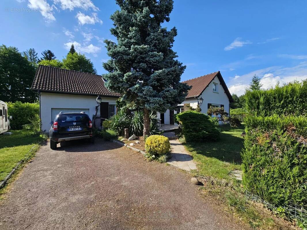 Maison à VILLEMANDEUR