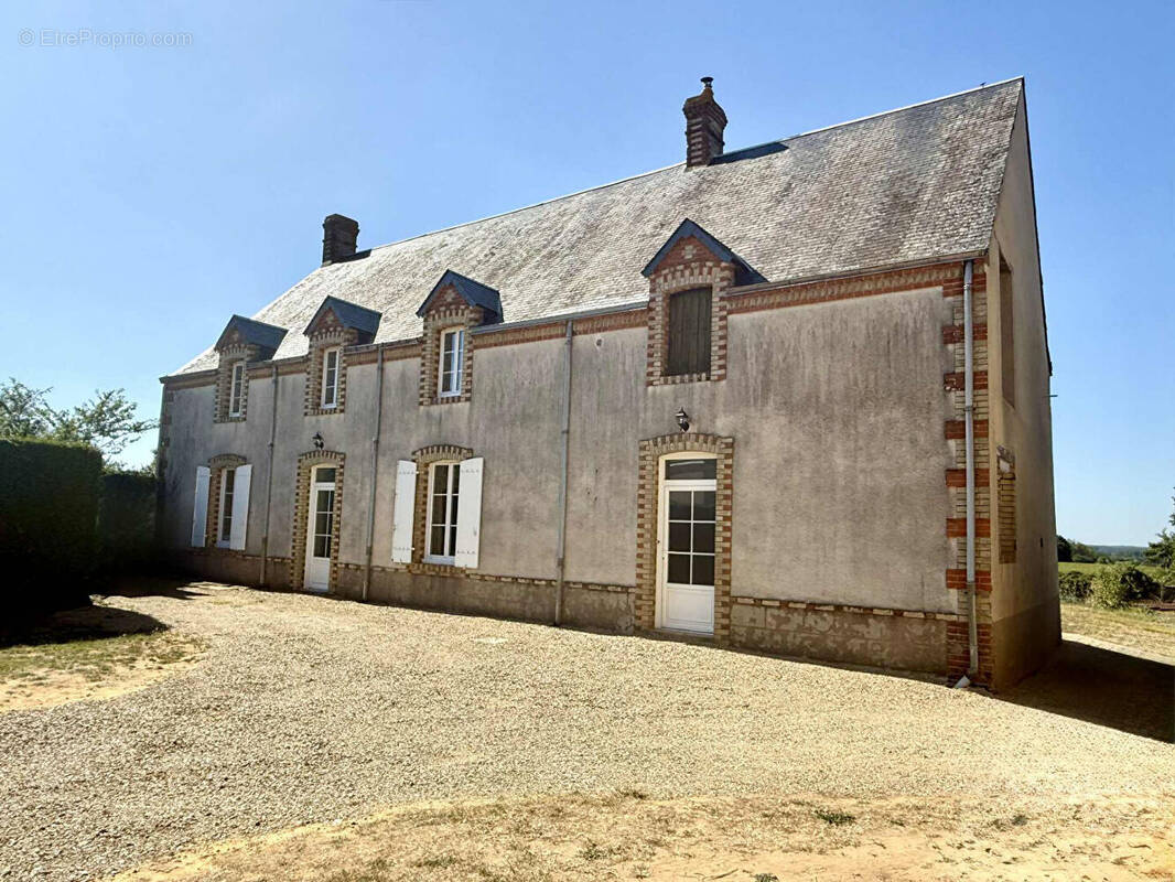 Maison à BOUER