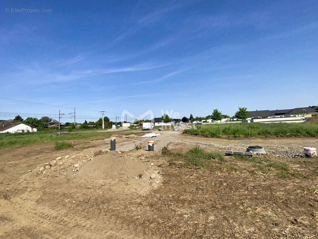 Terrain 840 m² à Baudreix  - photo 4