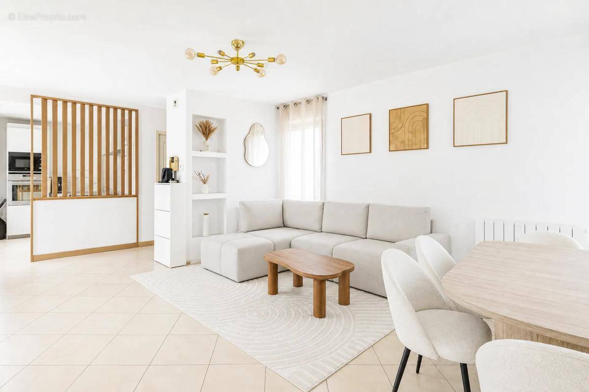 Appartement à SAINT-APOLLINAIRE
