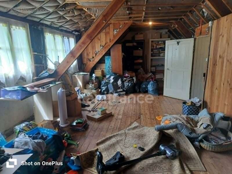 Maison familiale idéalement située au cœur de Poullaouen - photo 14