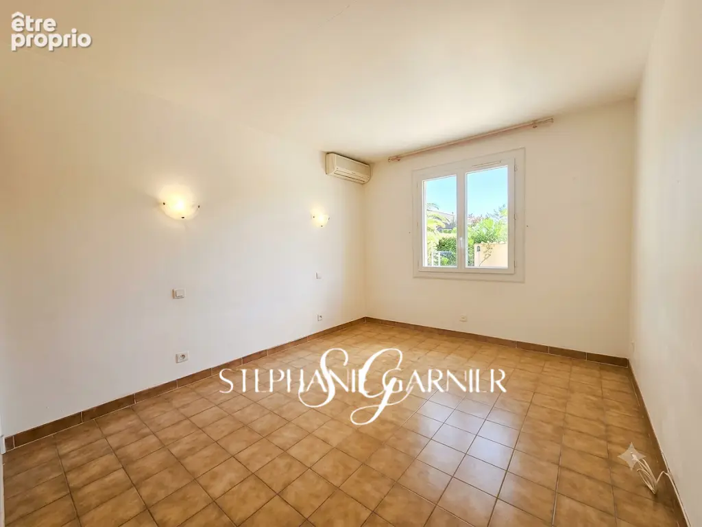 Charmante villa avec garage et jardin - photo 6