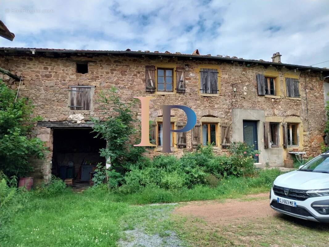 Maison à BELMONT-DE-LA-LOIRE