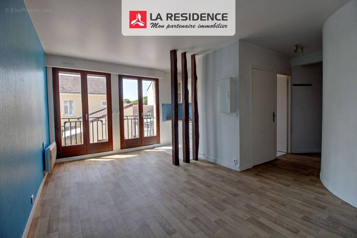 Appartement à LES MUREAUX