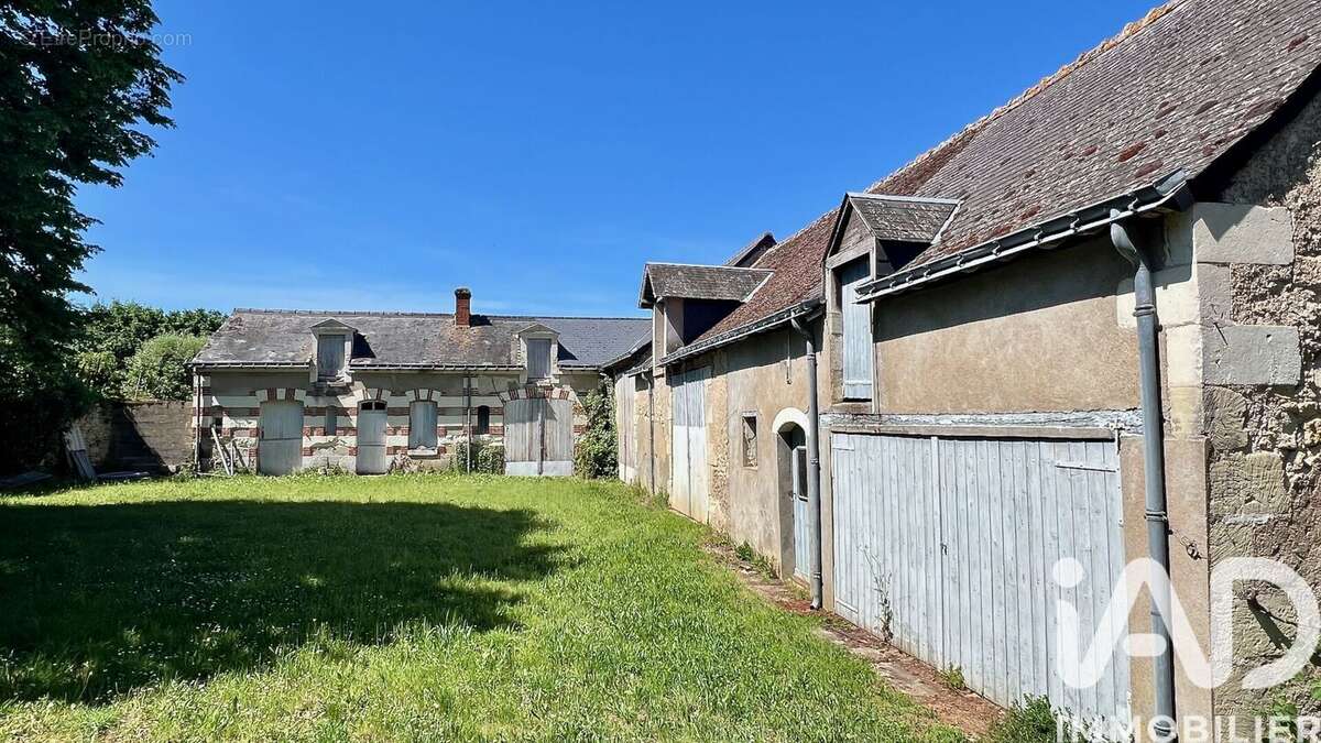 Maison 215 m² à Amboise  - photo 3