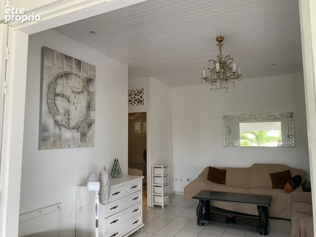 A vendre villa t7 - 190 m2 - vue mer & montagne - lamentin - photo 13
