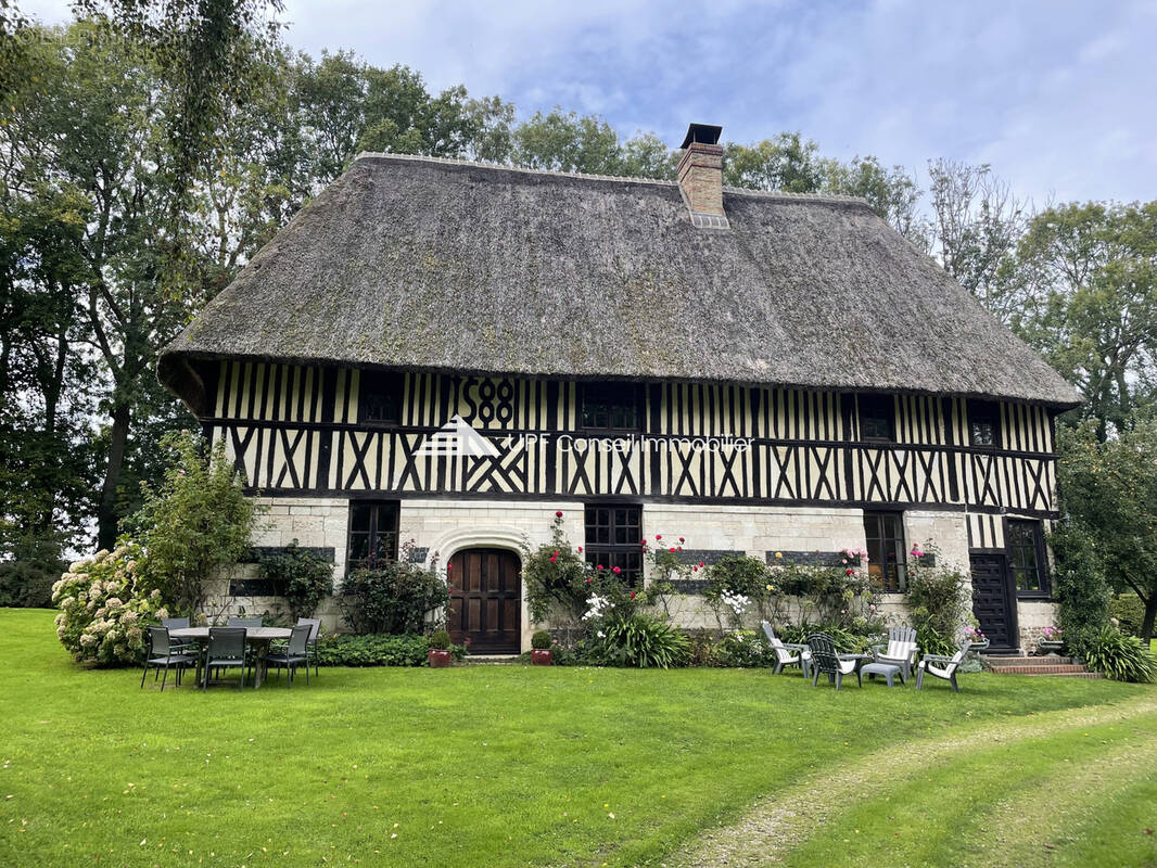 Maison à MANEGLISE