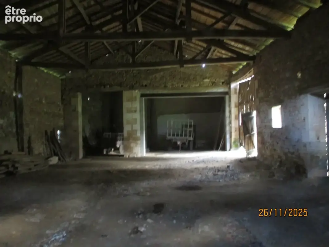 Ferme à rénover. - photo 18