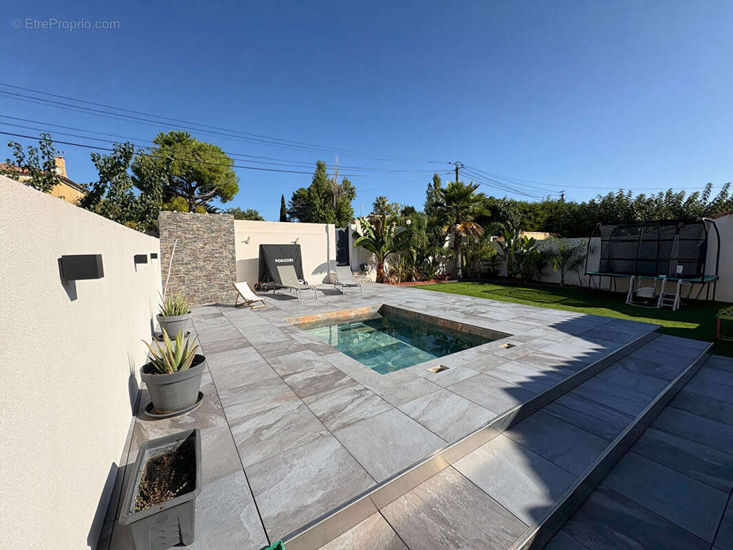 Maison à SAUSSET-LES-PINS