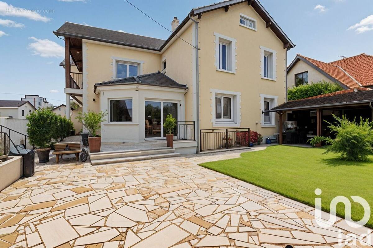 Photo 1 - Maison à CONFLANS-SAINTE-HONORINE