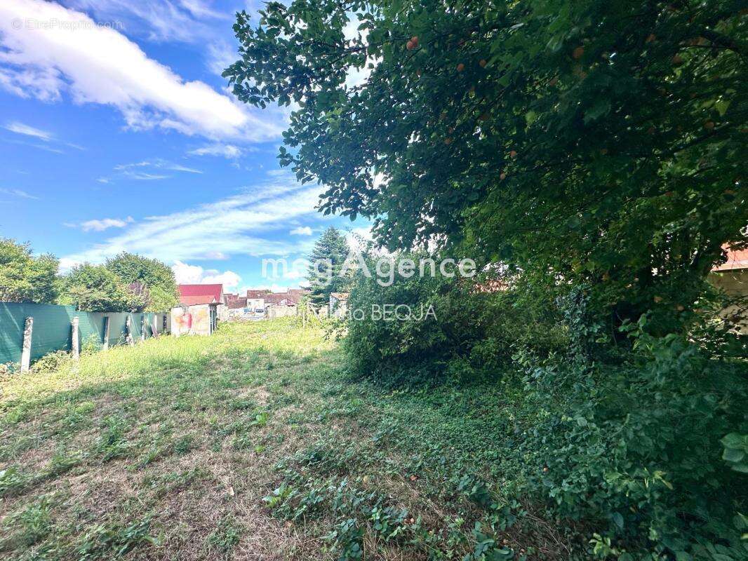 Terrain constructible proche centre ville - photo 3