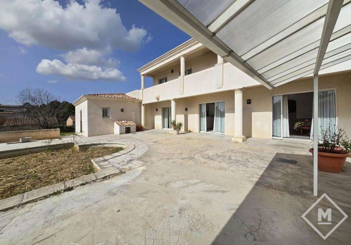 Maison à MARSEILLE-12E