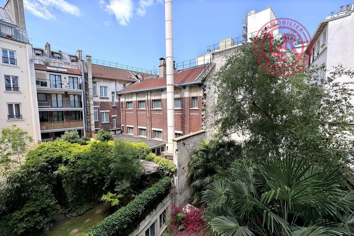 Appartement à PARIS-11E
