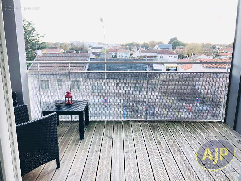 Appartement à SAINT-SEBASTIEN-SUR-LOIRE