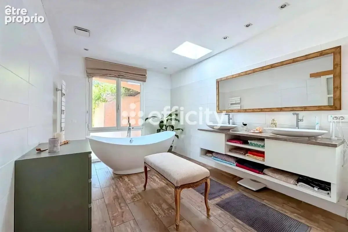 Maison 6 pièces 207 m² à vendre à Aubagne (13400) - photo 14