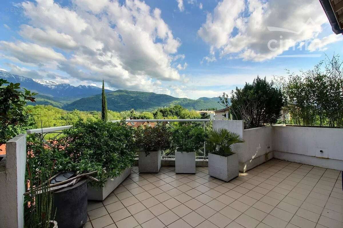 Appartement à MONTBONNOT-SAINT-MARTIN