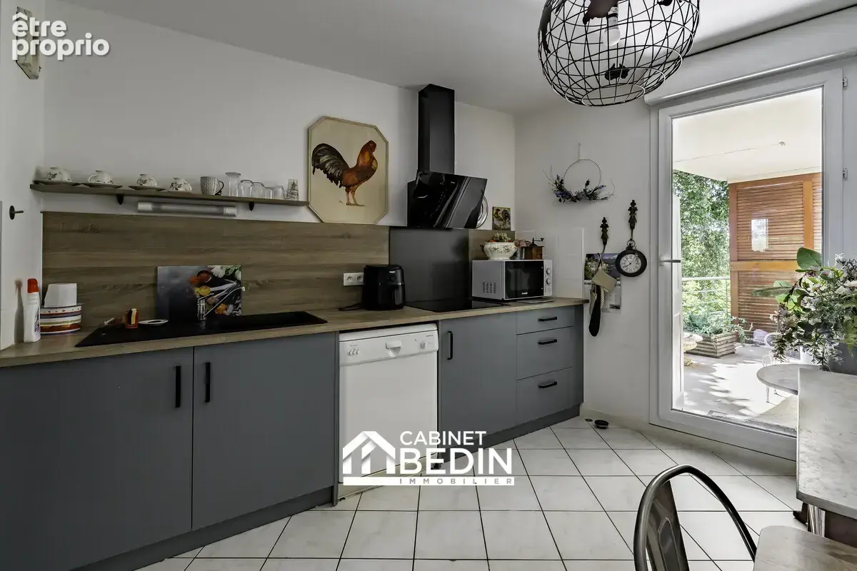Appartement 88 m² à Libourne  - photo 6
