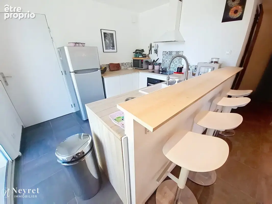 Coup de cœur assuré sur ce   T4 en Rez-de-jardin de 95,27 m2 avec cagibi et 180 m2 d'extérieur - photo 7