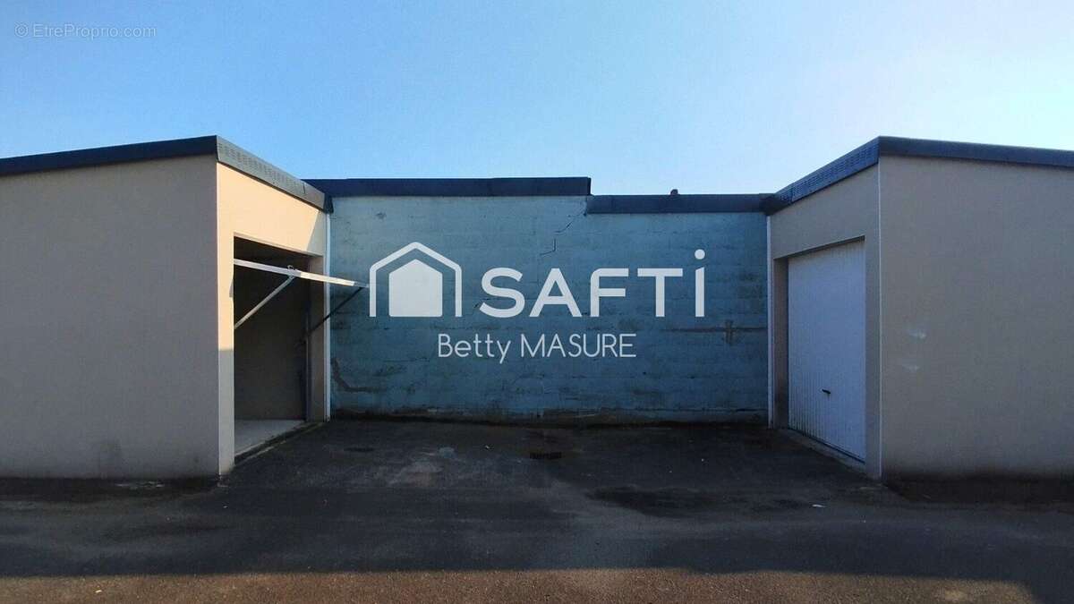 Photo 2 - Parking à NANTES