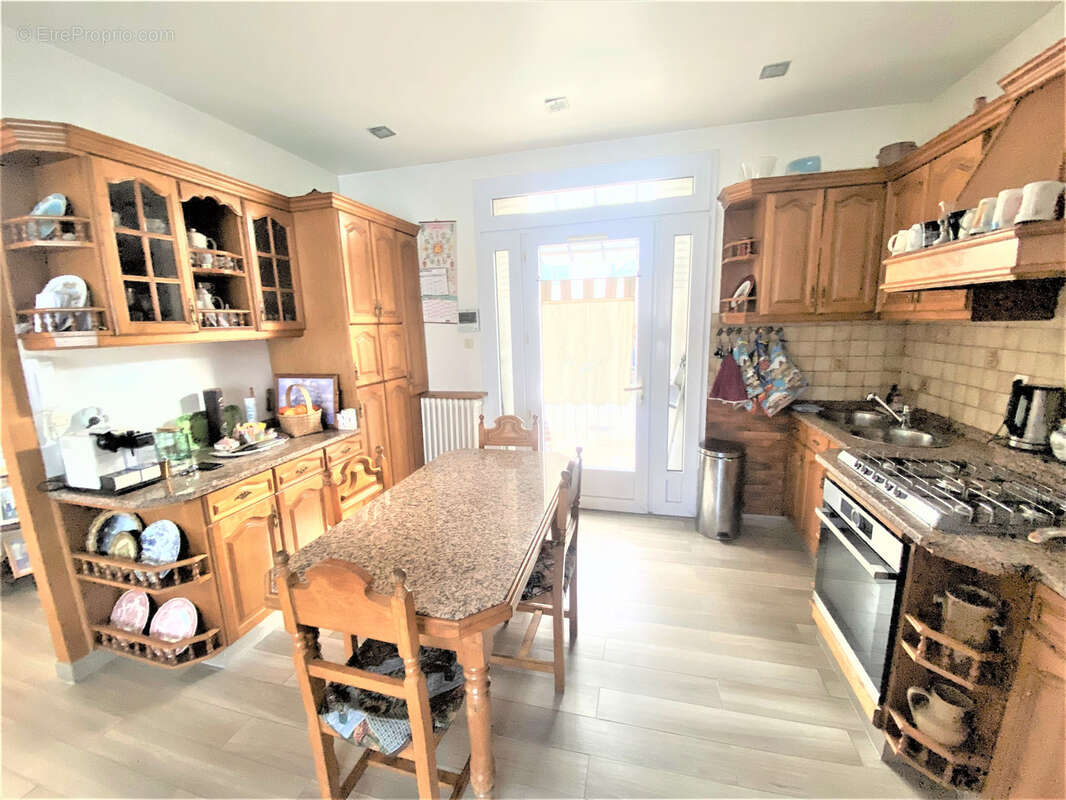 Appartement à EPINAY-SUR-SEINE