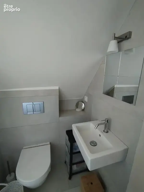 Exclusivité - Victor Hugo -  Studio 14.27m². Bon état. - photo 6