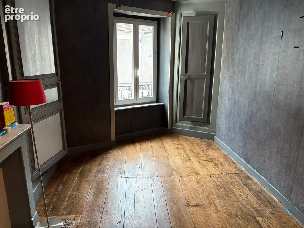 Coussac Bonneval maison de 6 pièces  proche des commerces avec cour et garage - photo 14