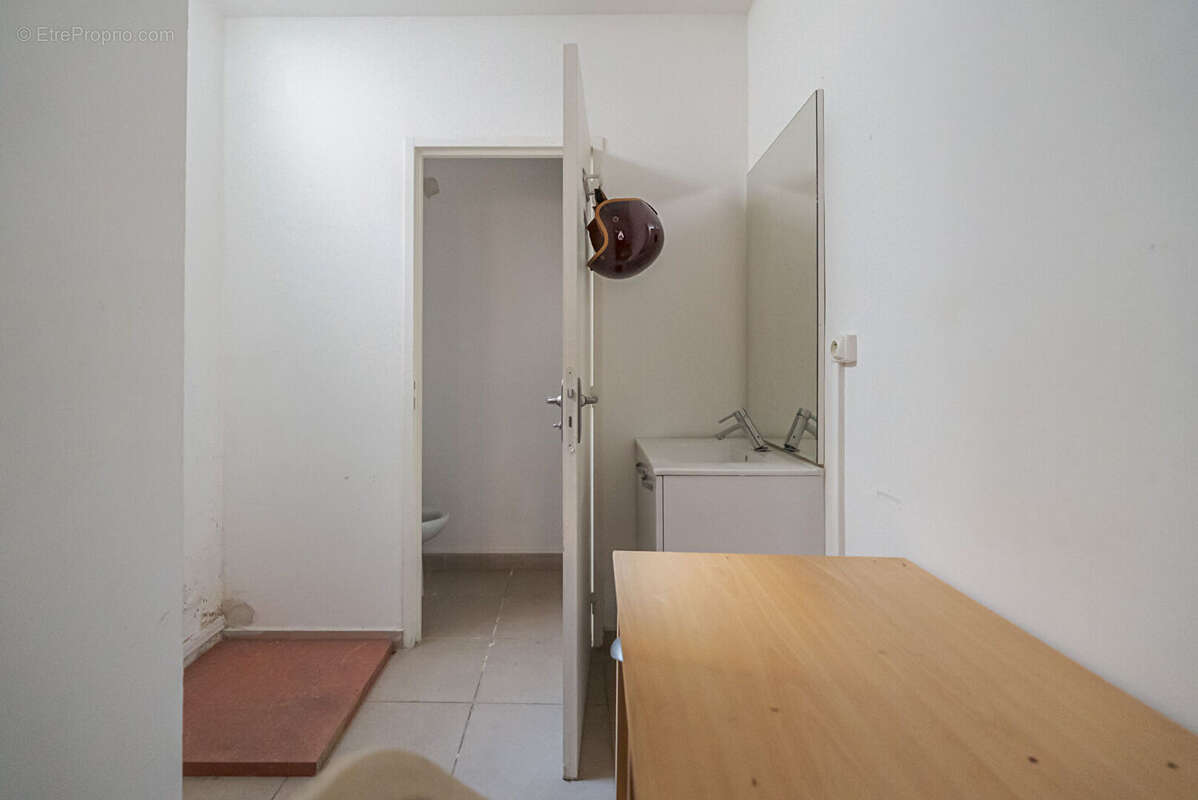 Commerce à CARCASSONNE