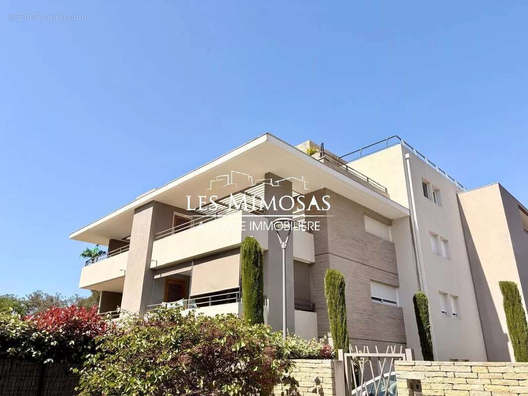 Appartement à FREJUS