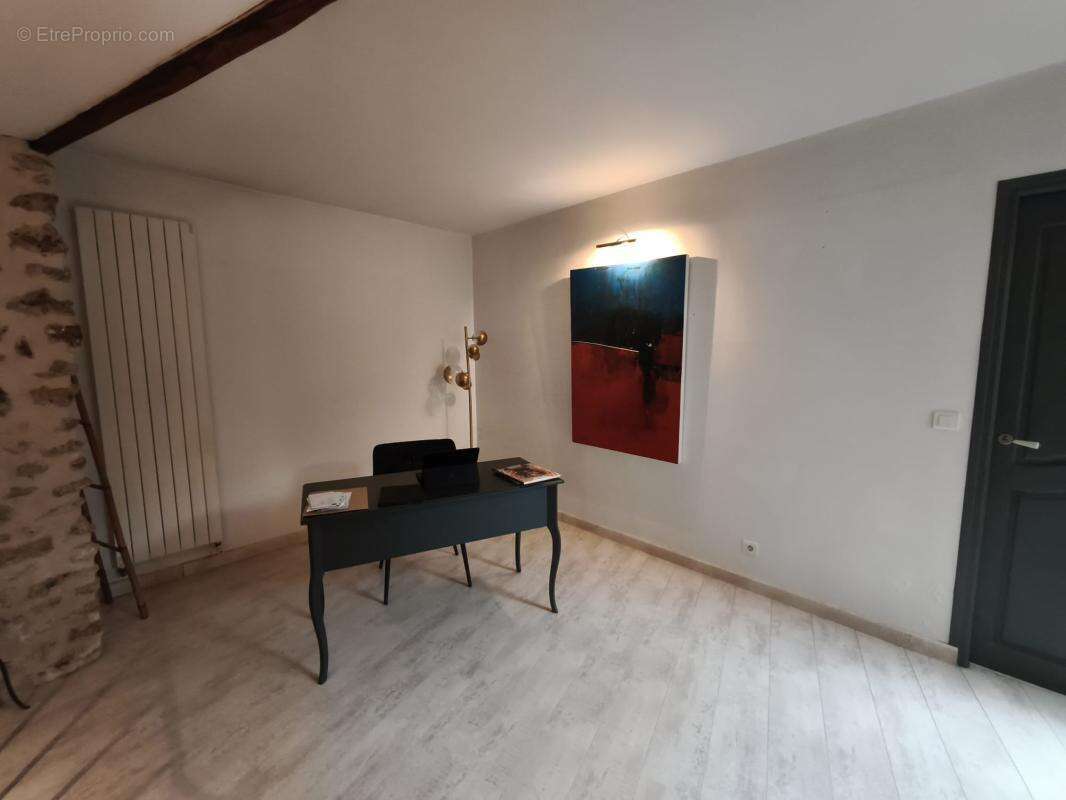 Maison 210 m² à Orgeval  - photo 5