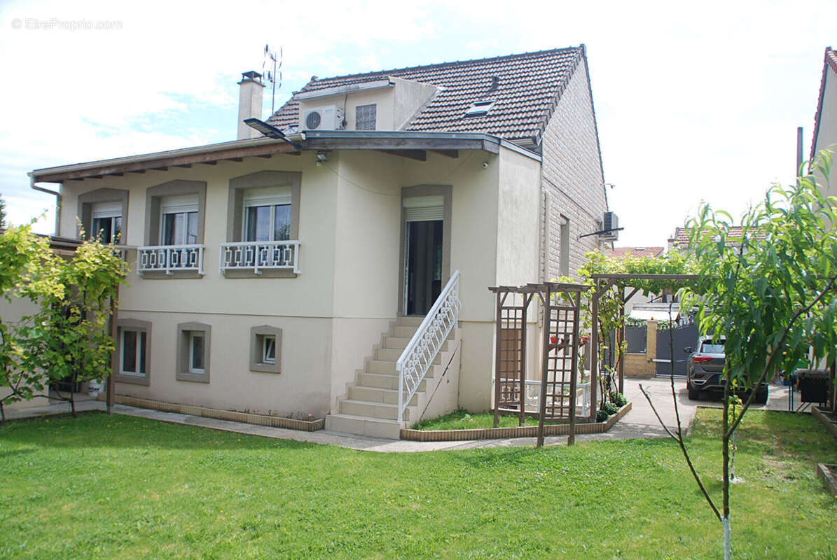 Maison à BONDY