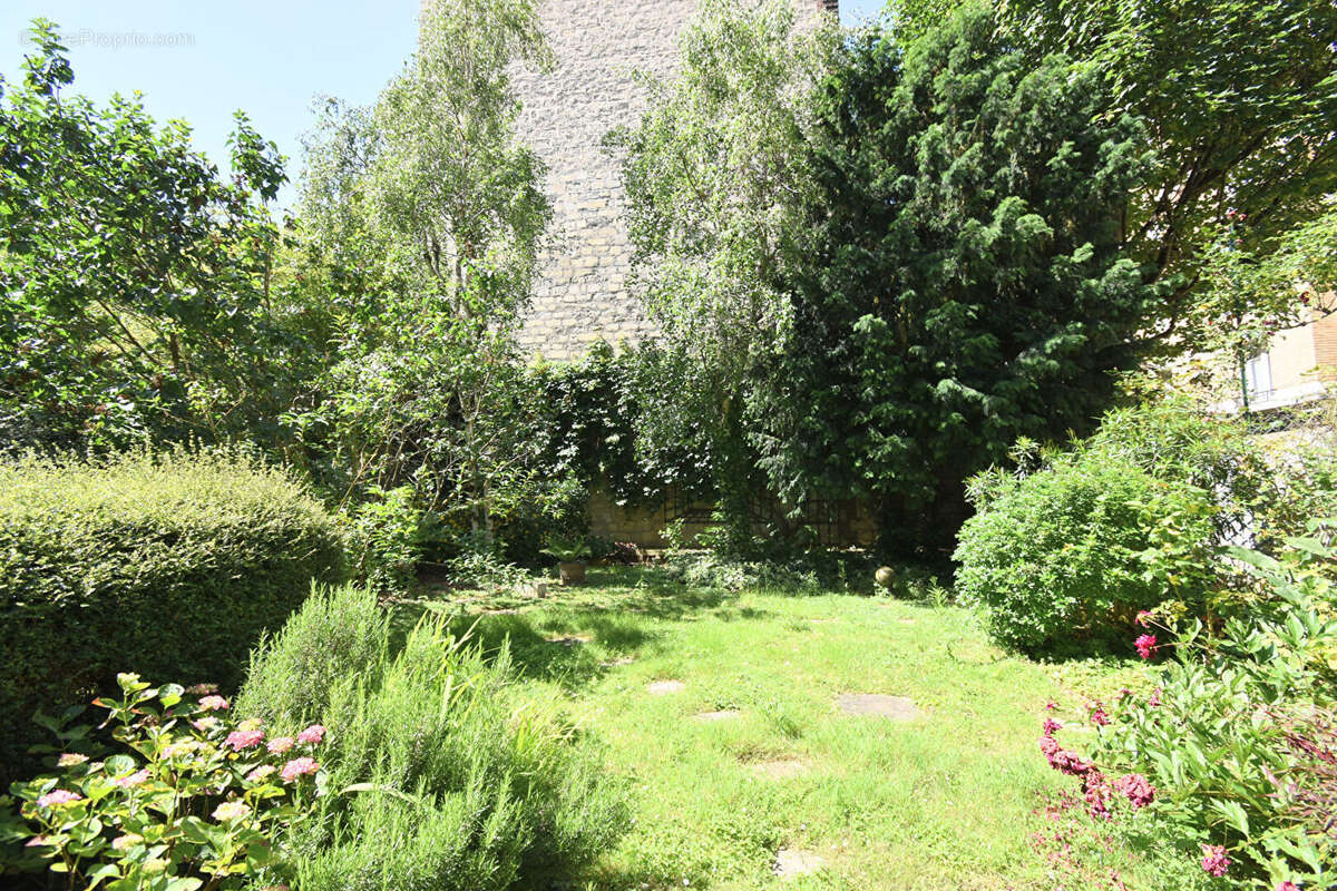 Appartement à ASNIERES-SUR-SEINE