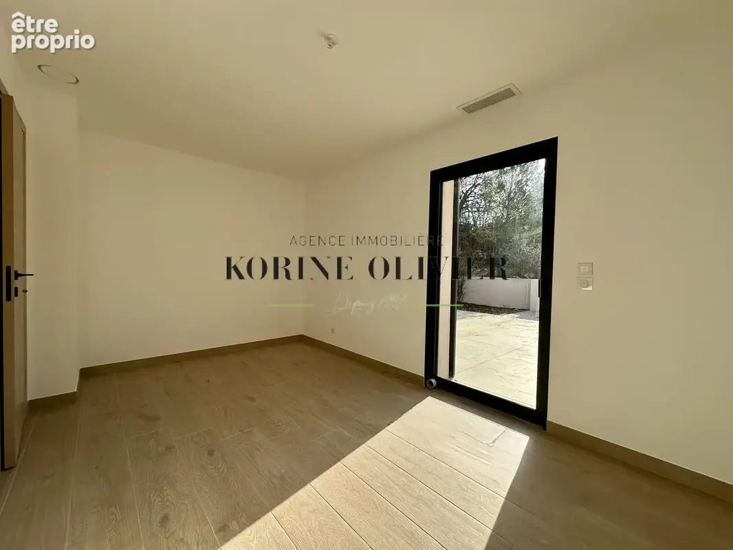 NORD d’Aix-en-Provence Maison de plain-pied avec dépendances et piscine - photo 56