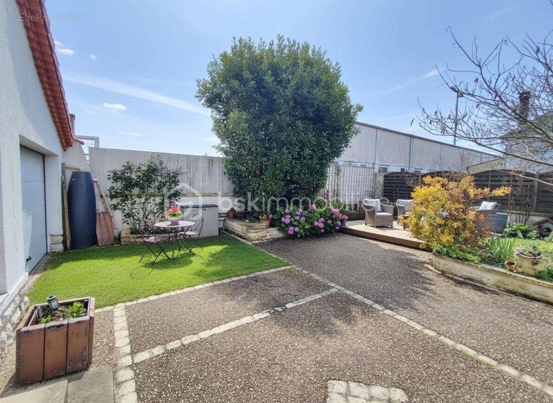 Maison 4 chambres, 143 m2, terrain 531 m2 proche centre ville + Annexe 17m2 - photo 22